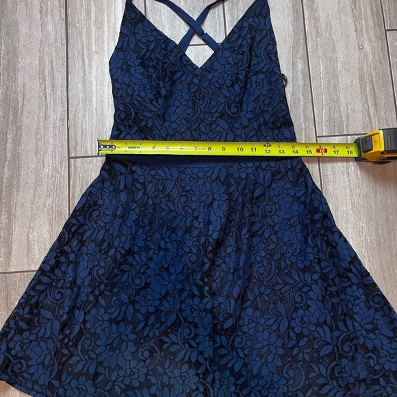 Lulus Dancing in the Moonlight Navy Blue Lace Backless Skater Dress Medium - Picture 4 of 7